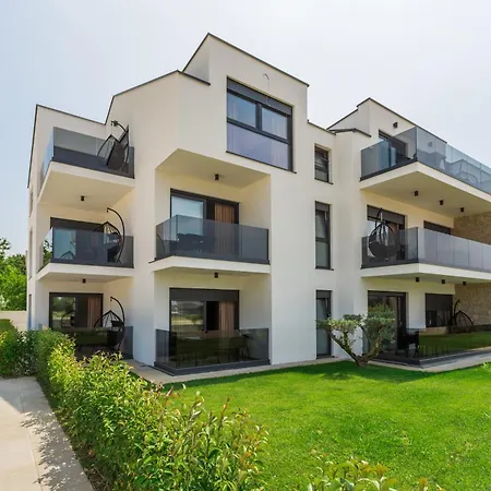 Apartment Valla Family And
