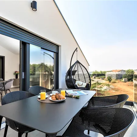 Apartment Valla Family And *